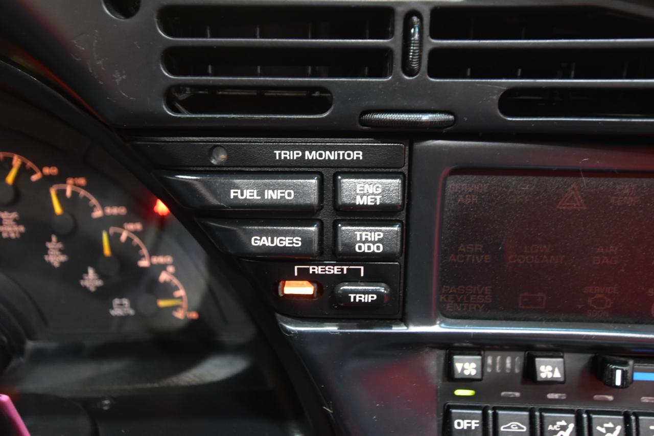 Chevrolet Corvette 2dr Coupe Hatchback 1994