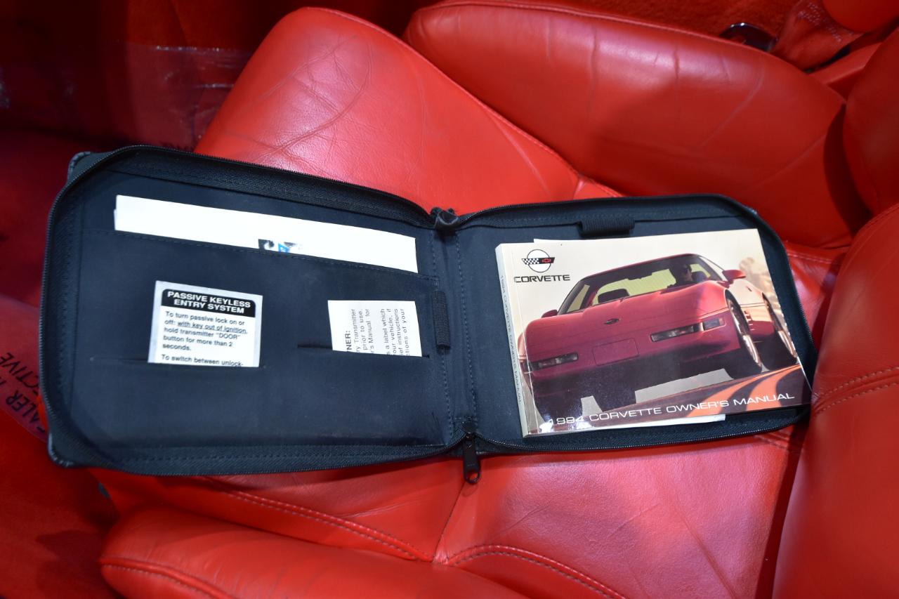 Chevrolet Corvette 2dr Coupe Hatchback 1994