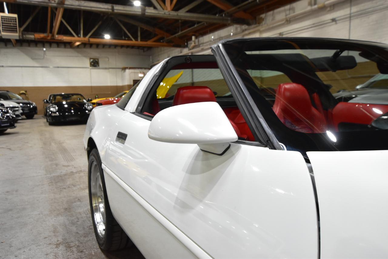 Chevrolet Corvette 2dr Coupe Hatchback 1994