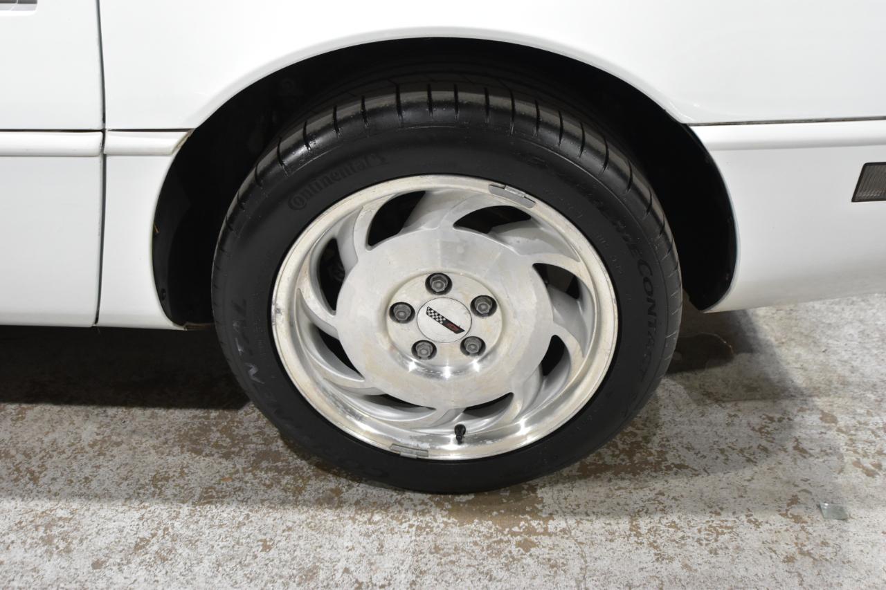 Chevrolet Corvette 2dr Coupe Hatchback 1994