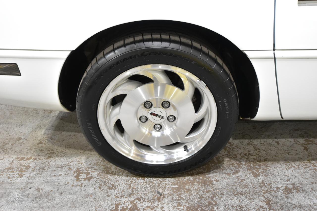 Chevrolet Corvette 2dr Coupe Hatchback 1994