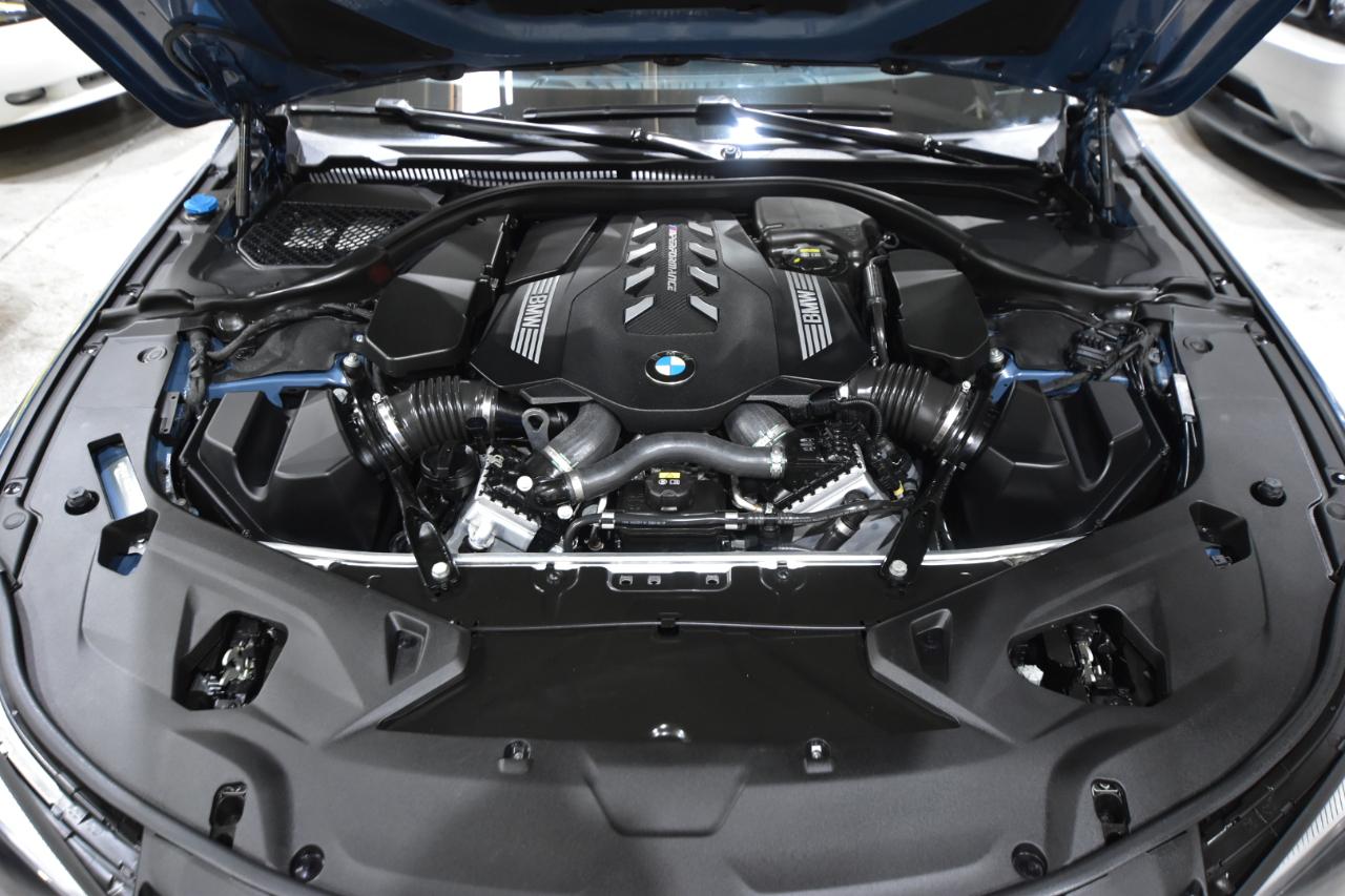 BMW 8 Series M850i xDrive Gran Coupe 2020