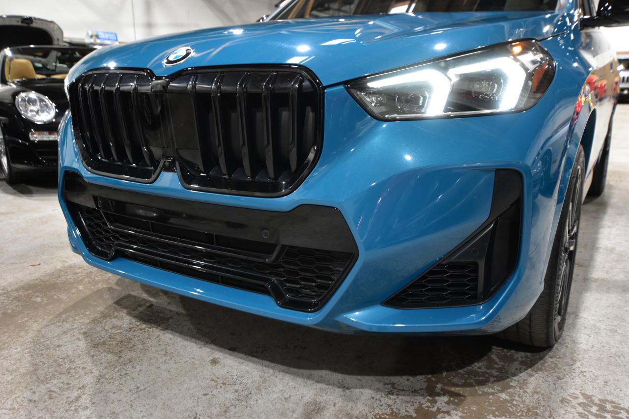 BMW X1 xDrive28i Sports Activity Vehicle 2023