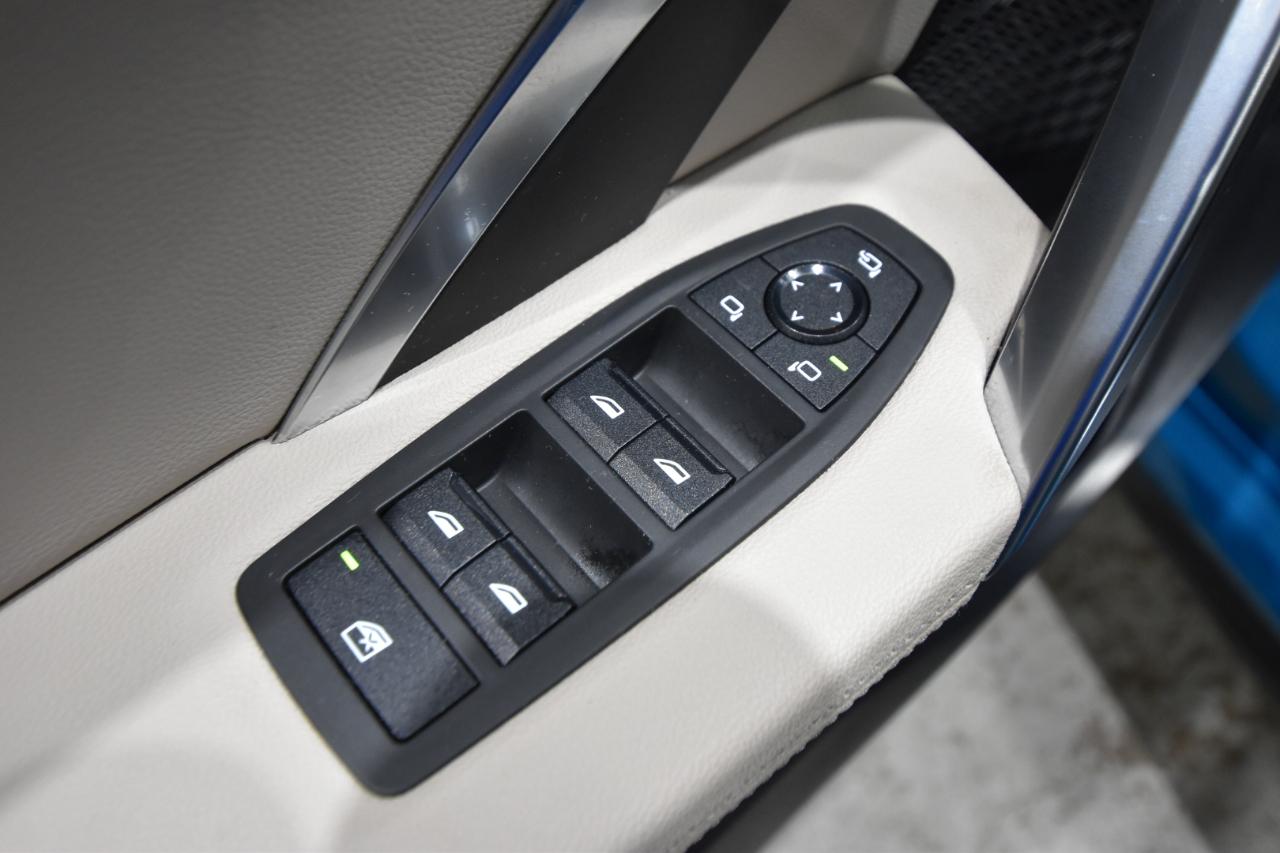 BMW X1 xDrive28i Sports Activity Vehicle 2023