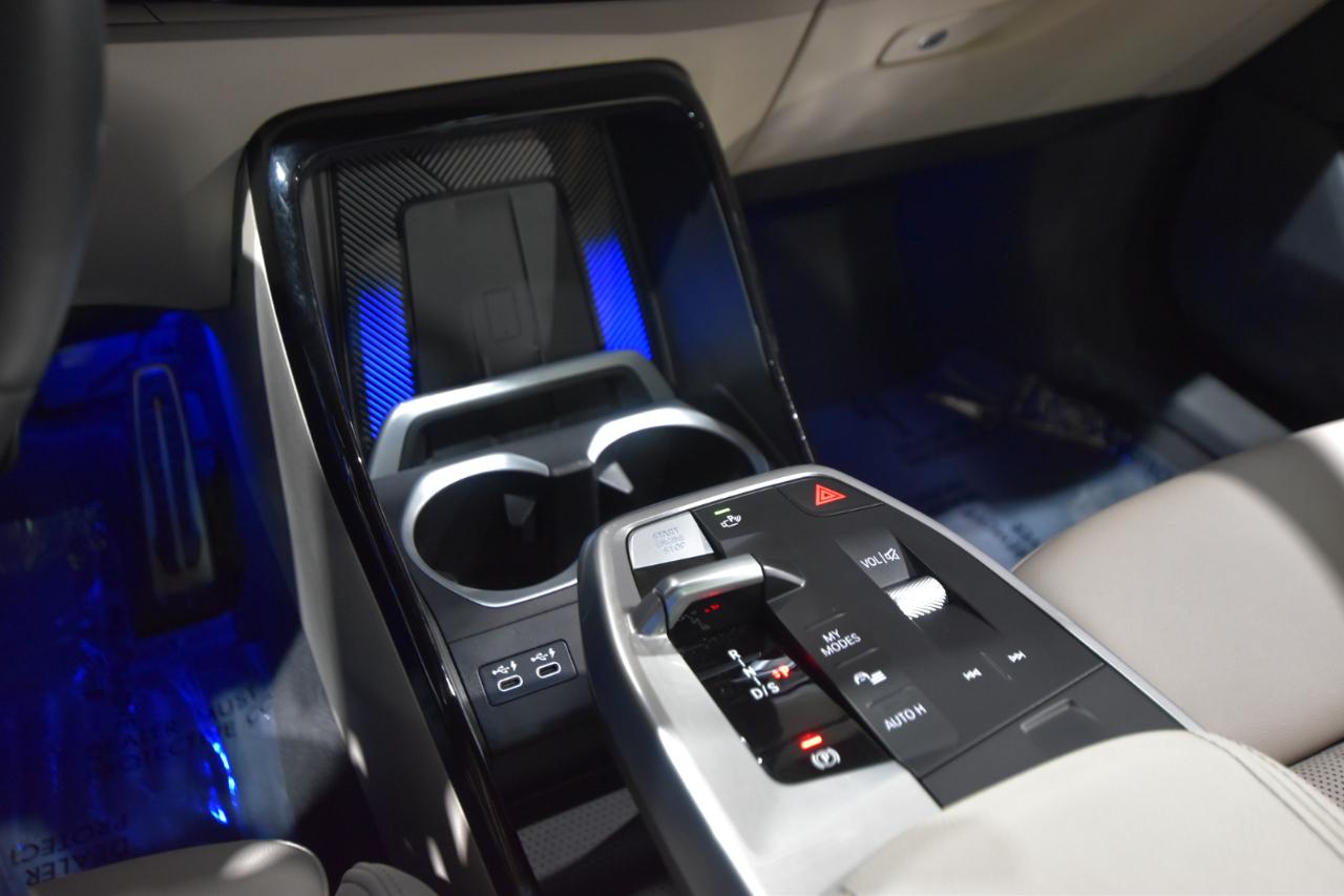 BMW X1 xDrive28i Sports Activity Vehicle 2023