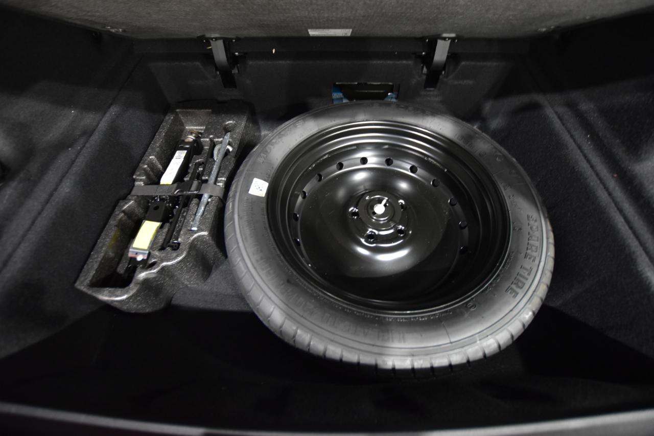 BMW X1 xDrive28i Sports Activity Vehicle 2023