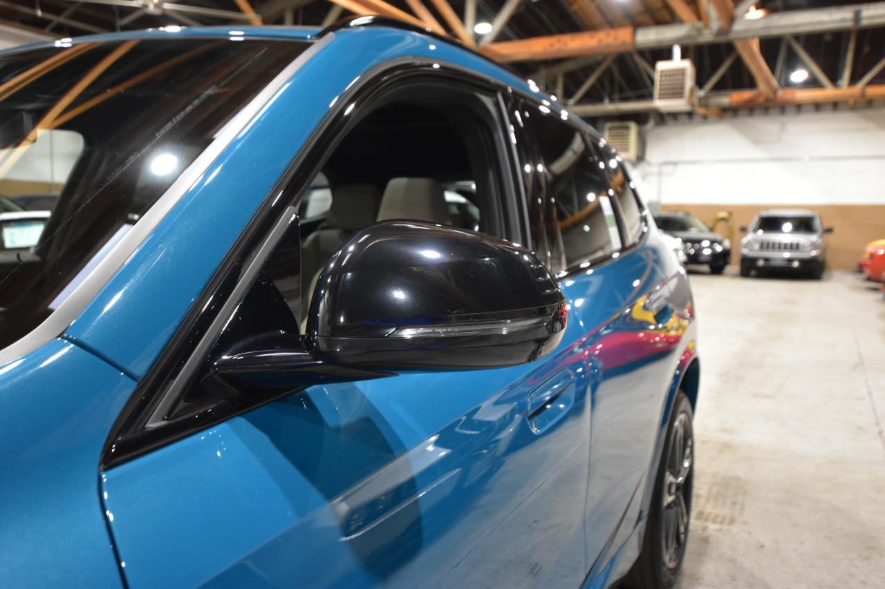 BMW X1 xDrive28i Sports Activity Vehicle 2023