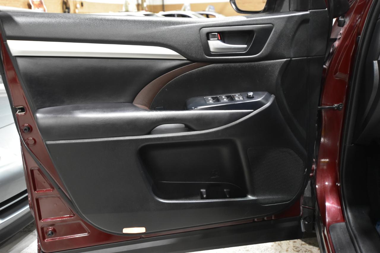 Toyota Highlander XLE V6 AWD (Natl) 2019