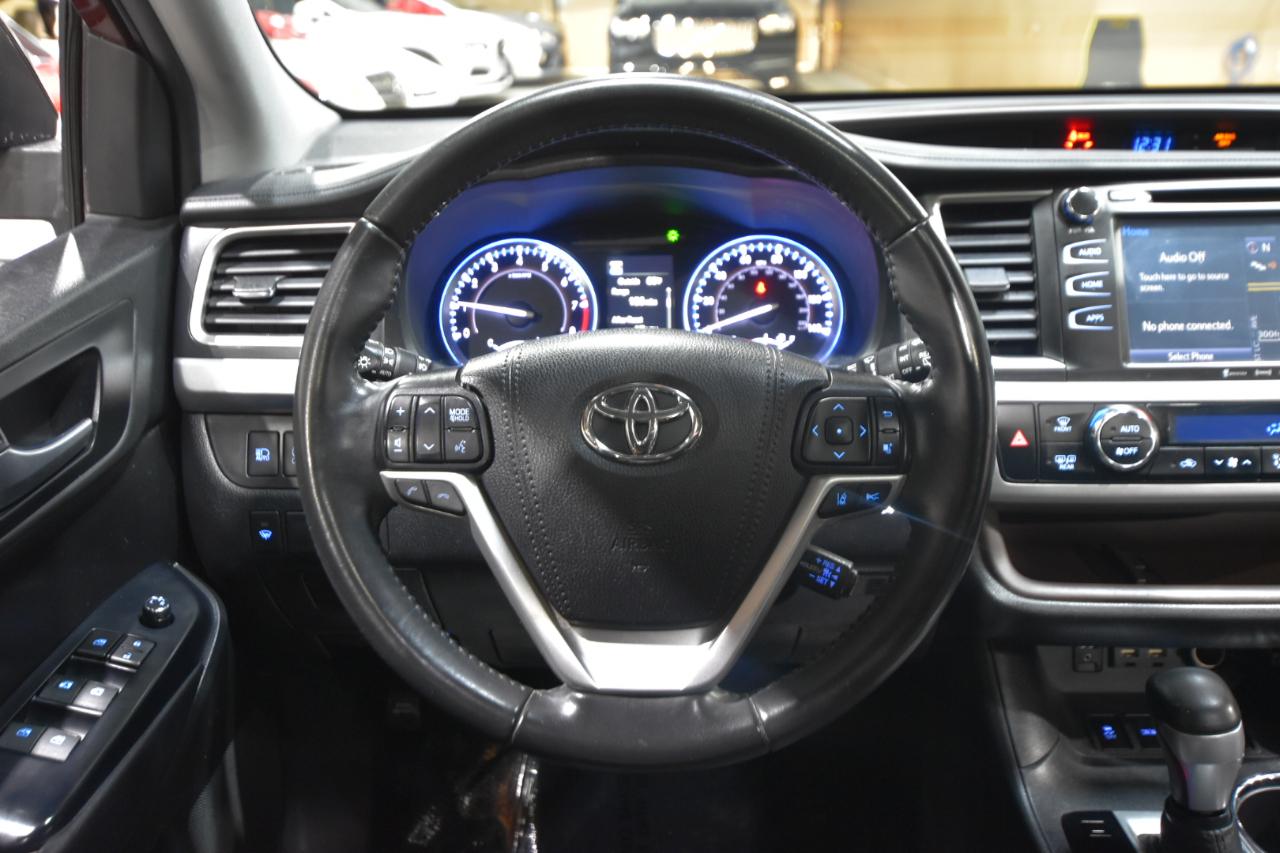 Toyota Highlander XLE V6 AWD (Natl) 2019