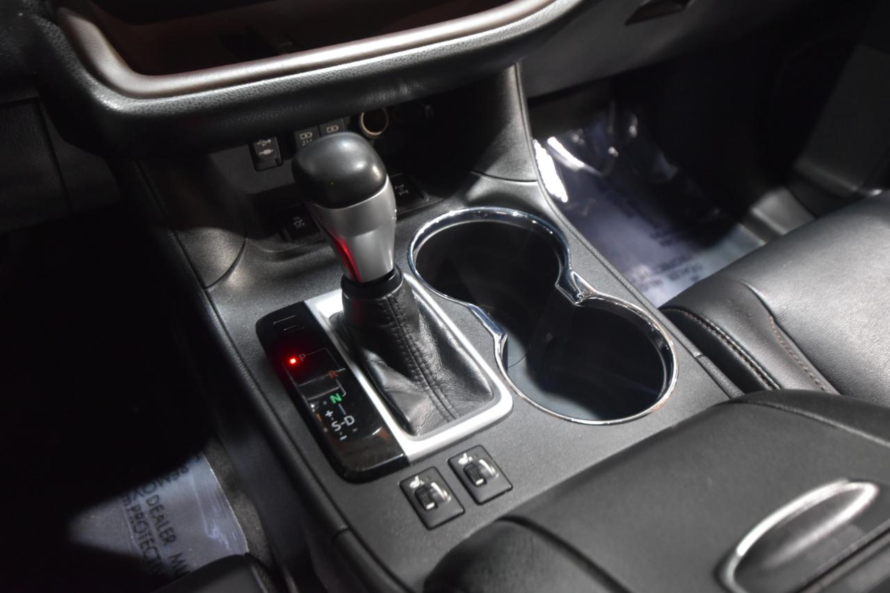 Toyota Highlander XLE V6 AWD (Natl) 2019