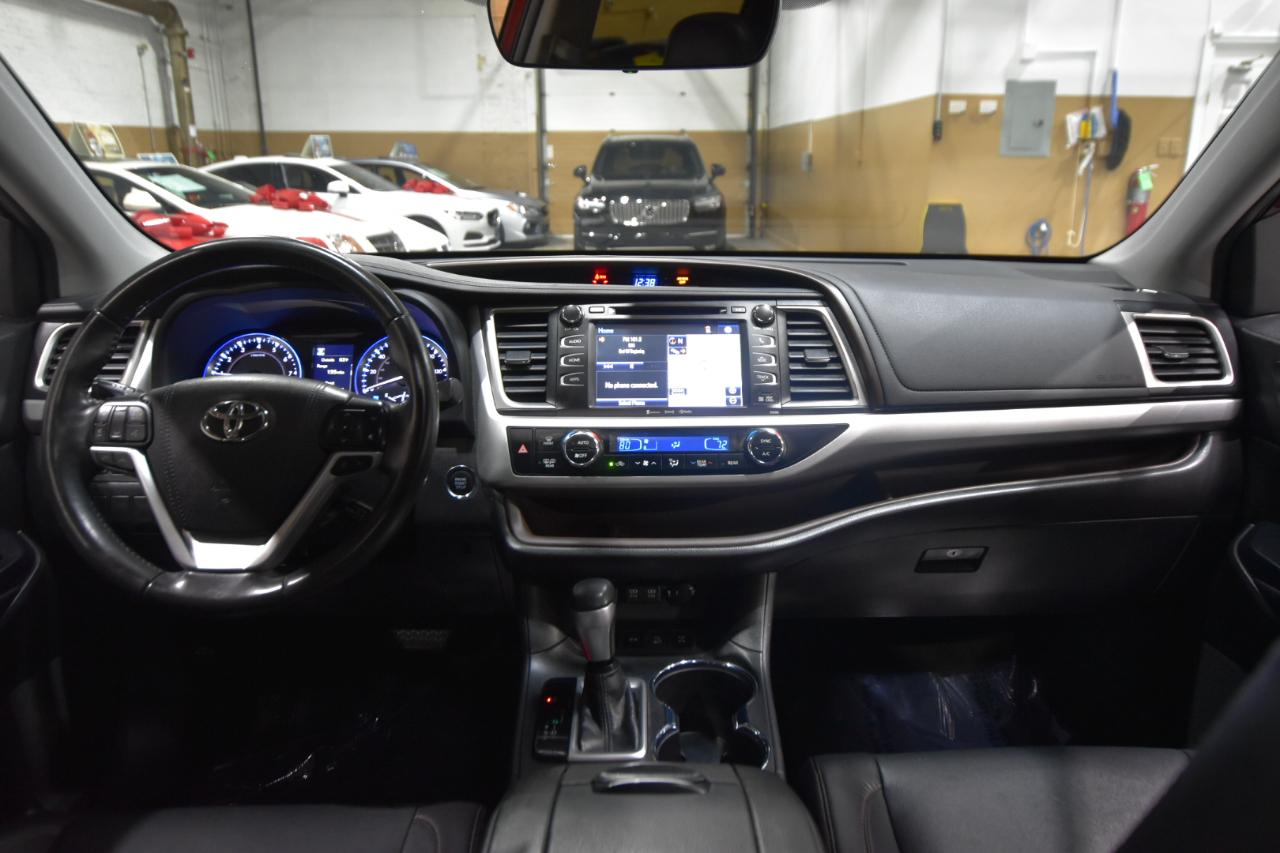 Toyota Highlander XLE V6 AWD (Natl) 2019