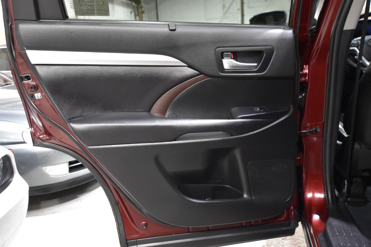 Toyota Highlander XLE V6 AWD (Natl) 2019