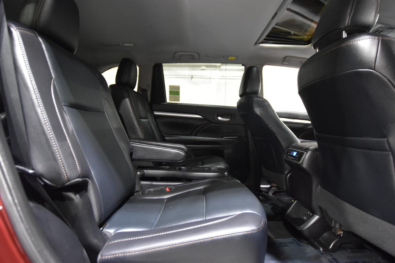 Toyota Highlander XLE V6 AWD (Natl) 2019