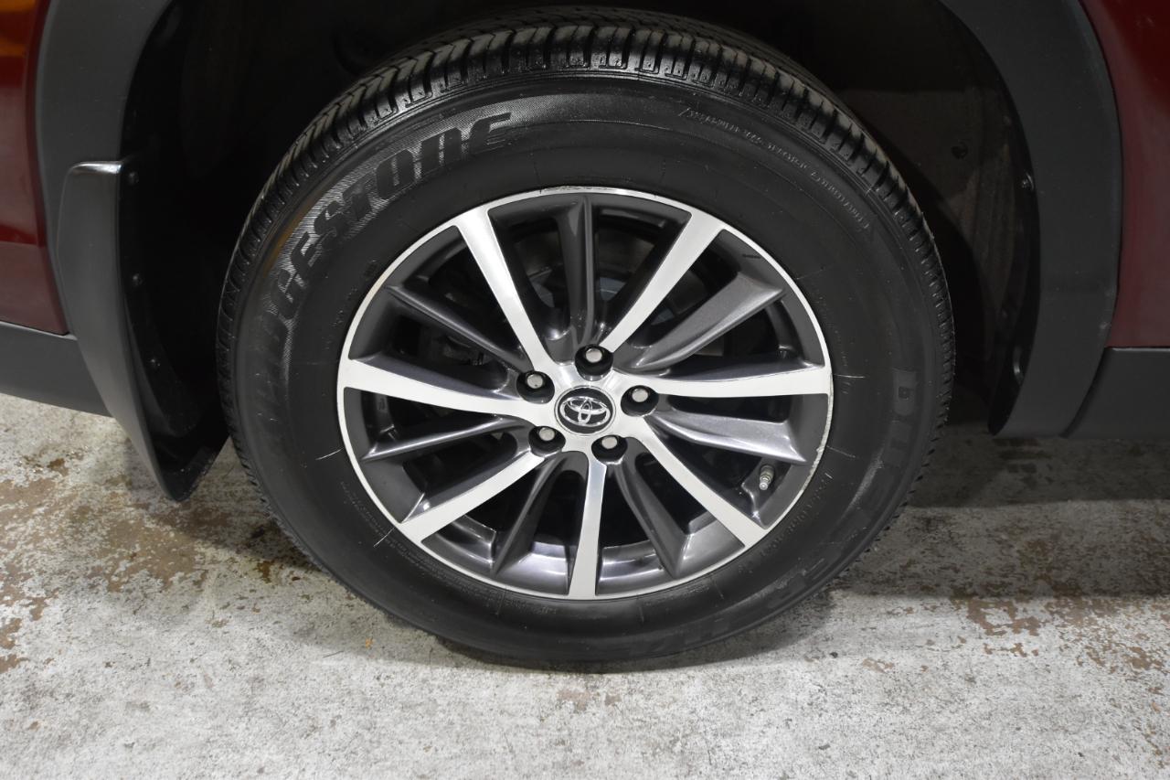 Toyota Highlander XLE V6 AWD (Natl) 2019