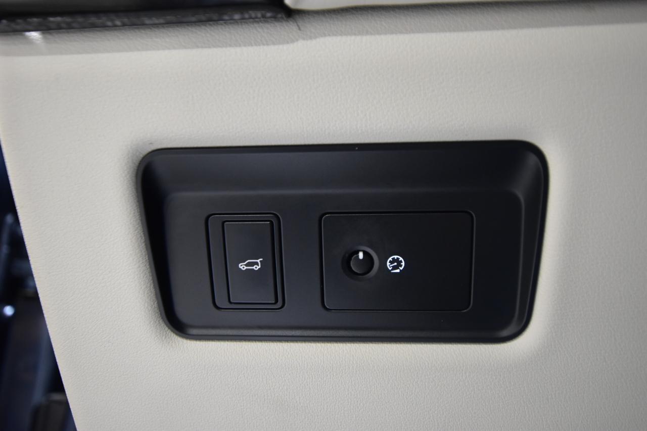 Land Rover Range Rover V8 Supercharged SWB 2018