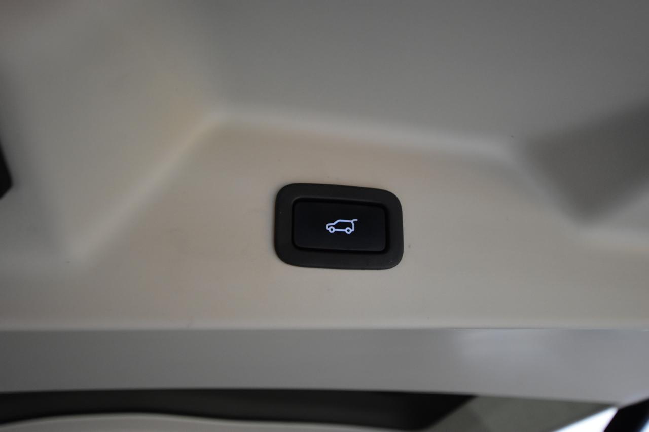 Land Rover Range Rover V8 Supercharged SWB 2018