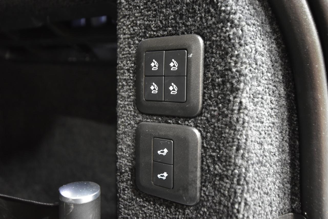 Land Rover Range Rover V8 Supercharged SWB 2018