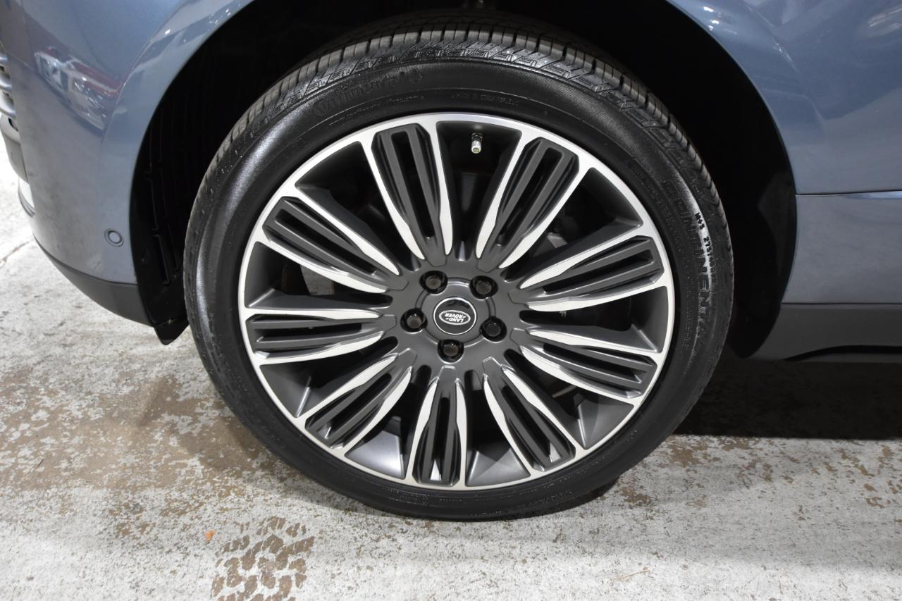 Land Rover Range Rover V8 Supercharged SWB 2018