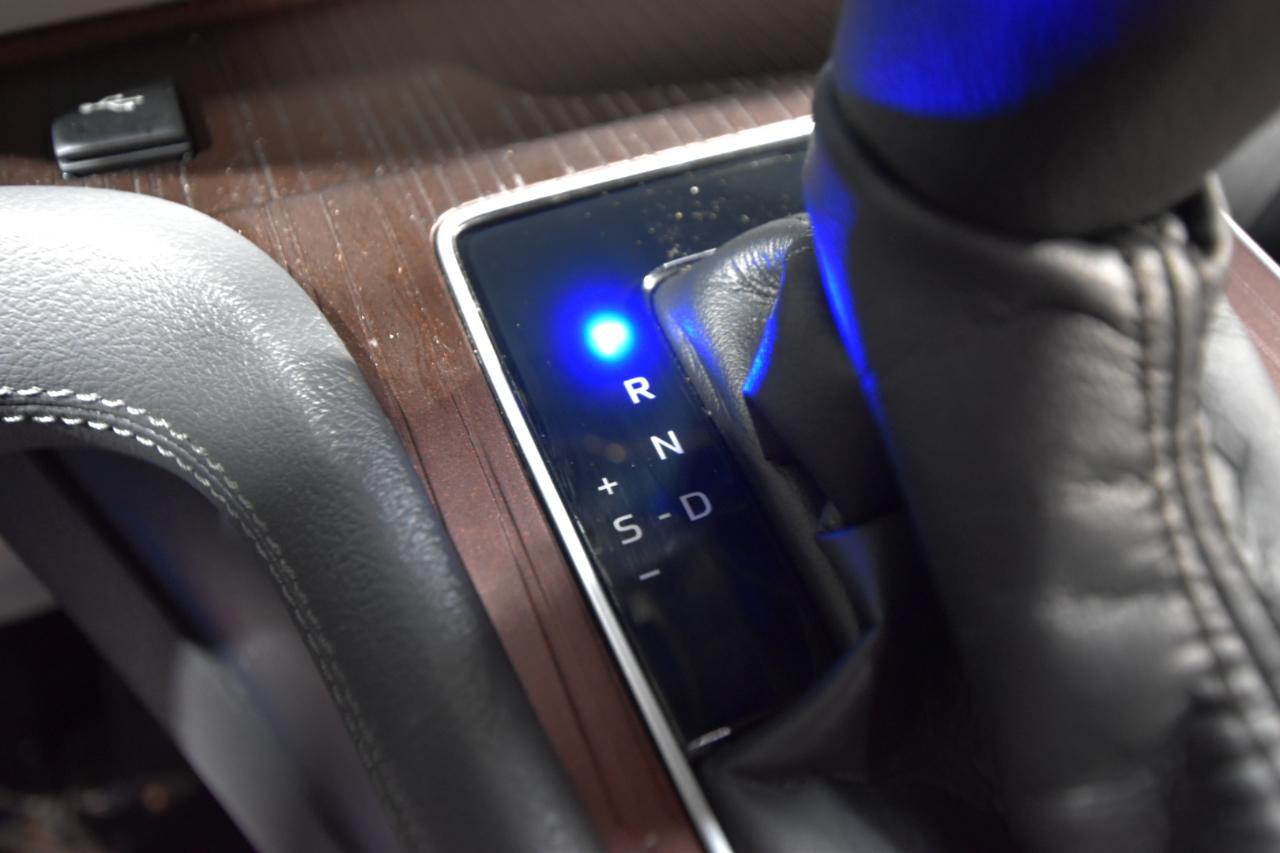 Toyota Sienna XLE FWD 8-Passenger (Natl) 2022