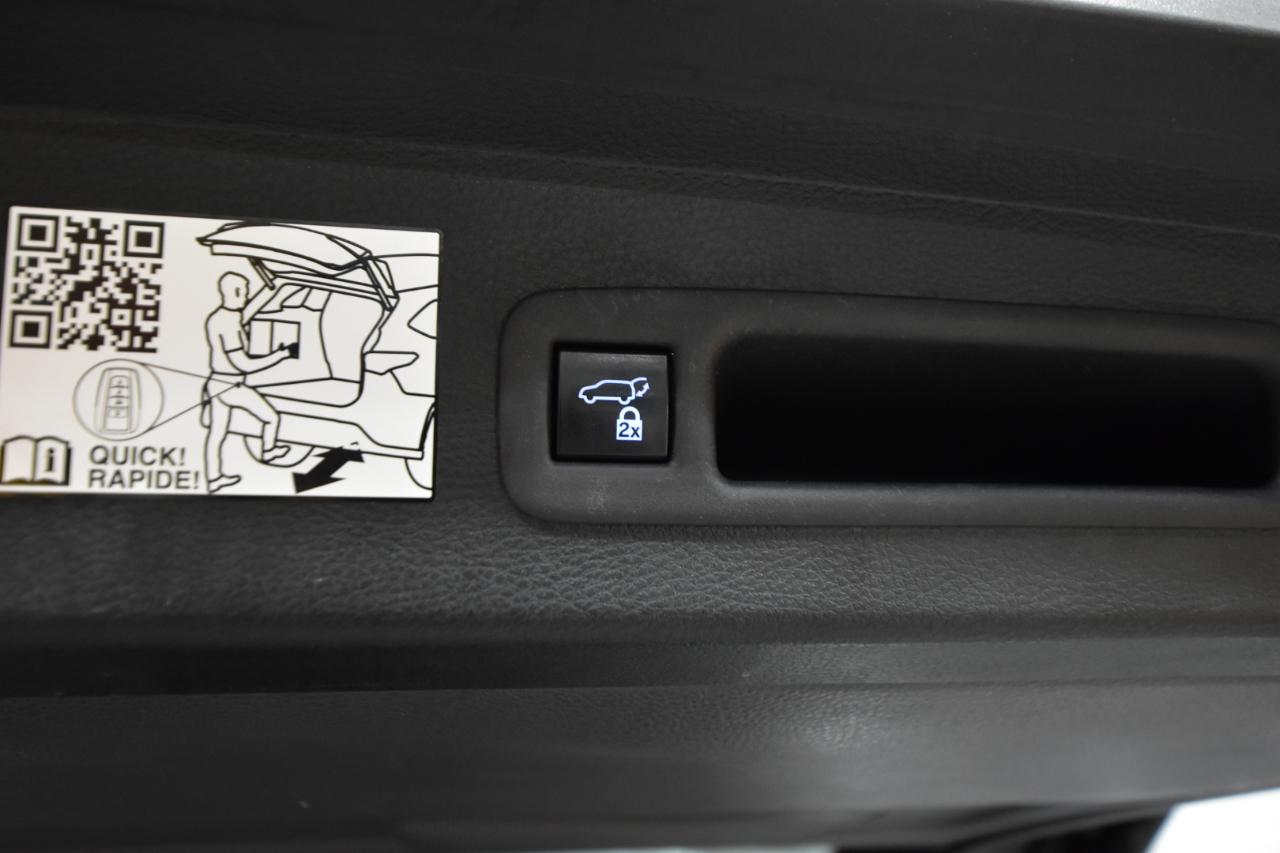 Toyota Sienna XLE FWD 8-Passenger (Natl) 2022