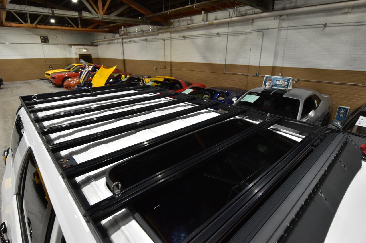 Toyota 4Runner Venture 4WD (Natl) 2021