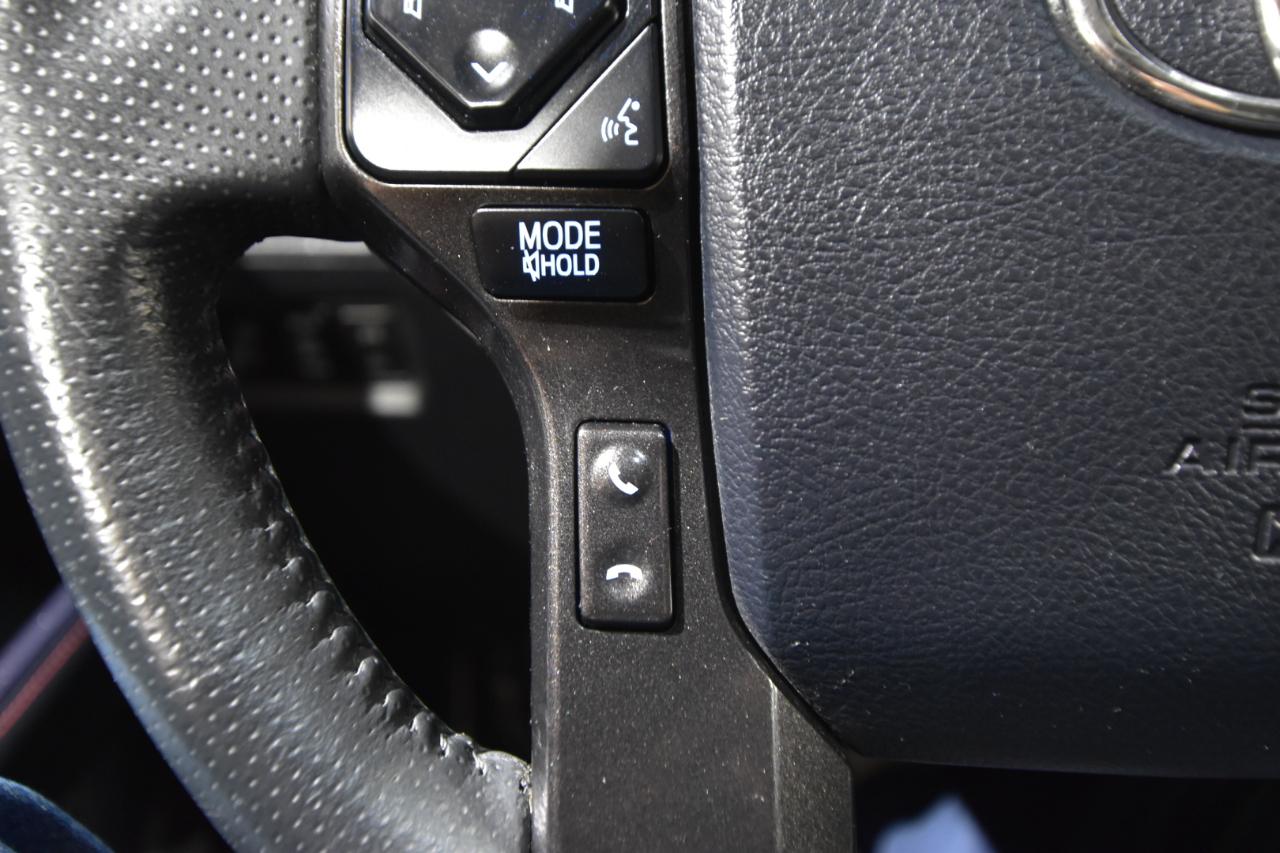 Toyota 4Runner Venture 4WD (Natl) 2021