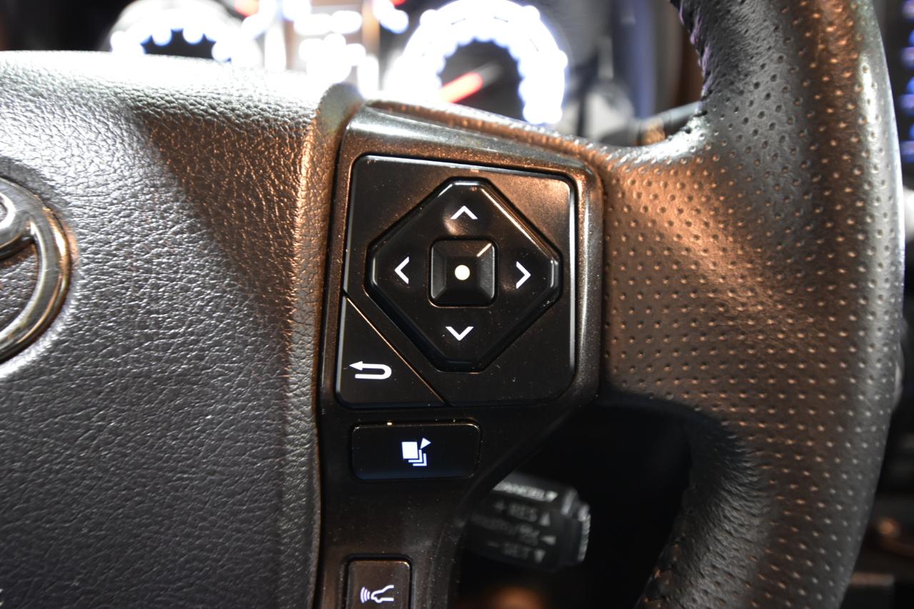 Toyota 4Runner Venture 4WD (Natl) 2021