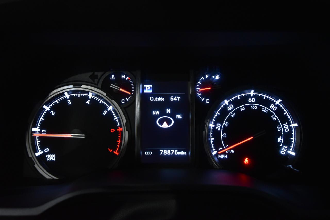 Toyota 4Runner Venture 4WD (Natl) 2021