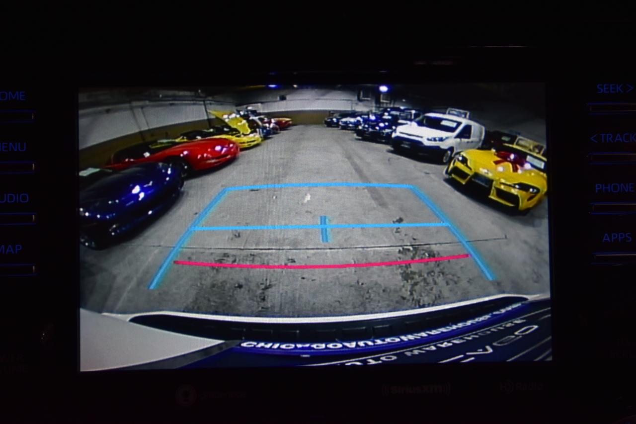 Toyota 4Runner Venture 4WD (Natl) 2021