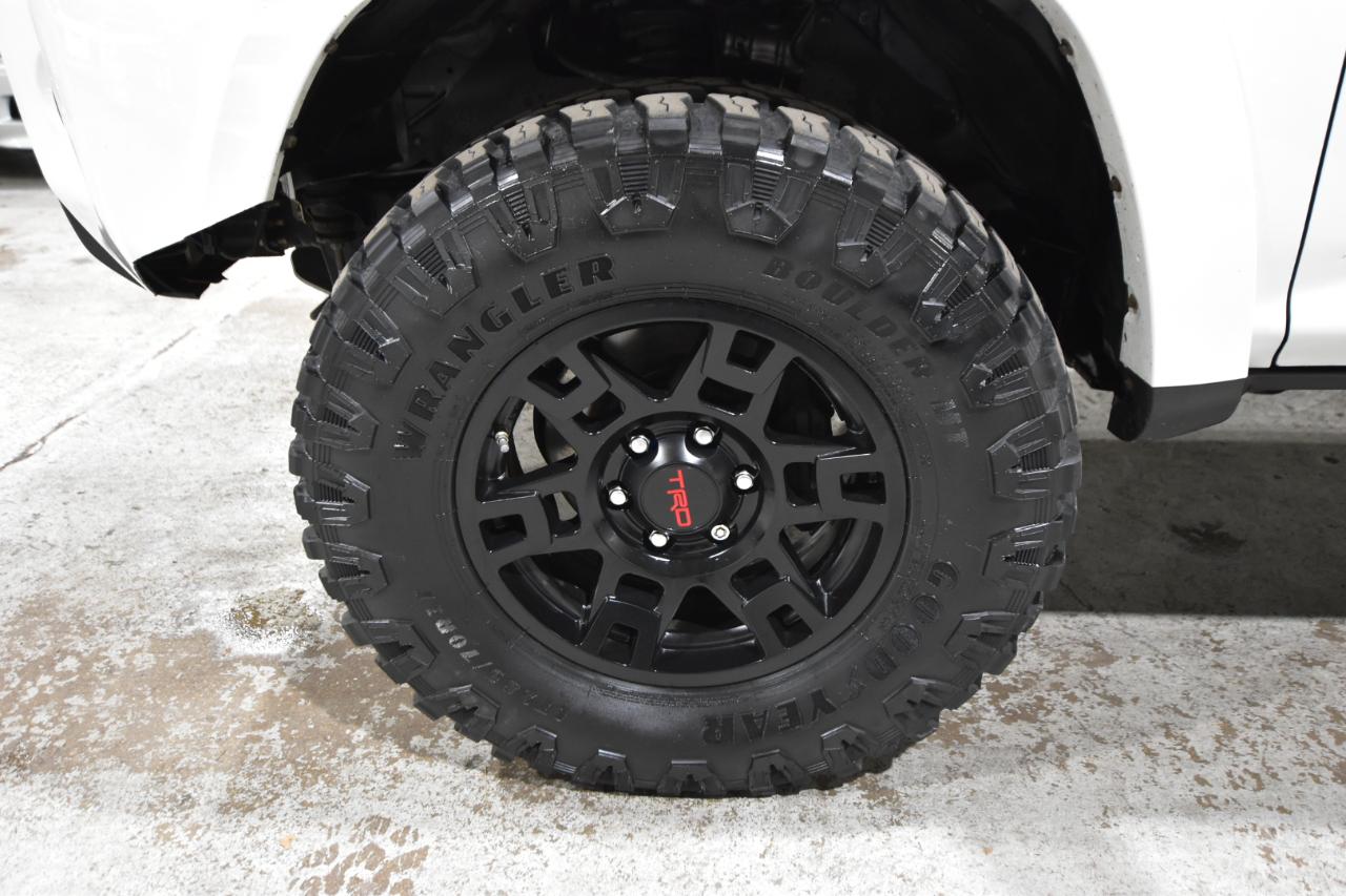 Toyota 4Runner Venture 4WD (Natl) 2021