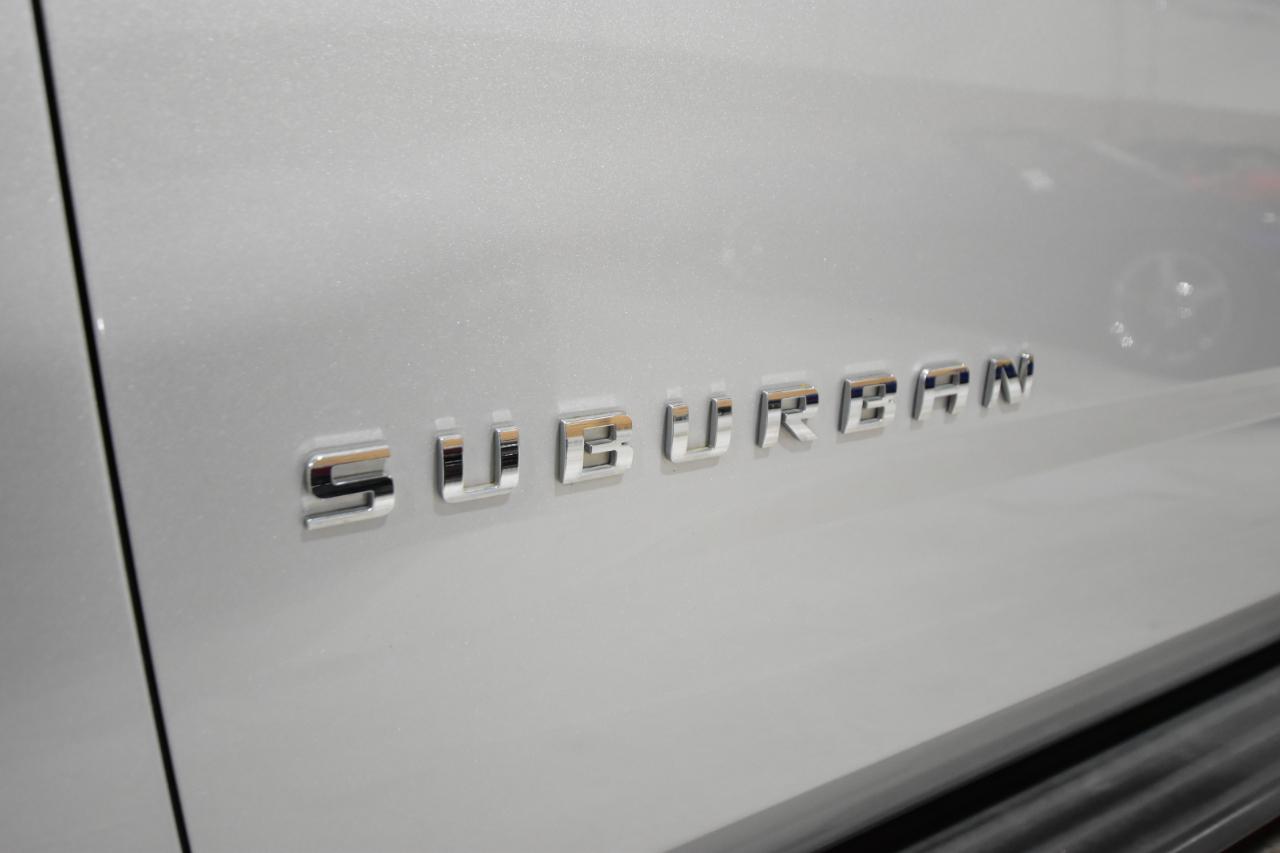 Chevrolet Suburban 4WD 4dr LT 2015