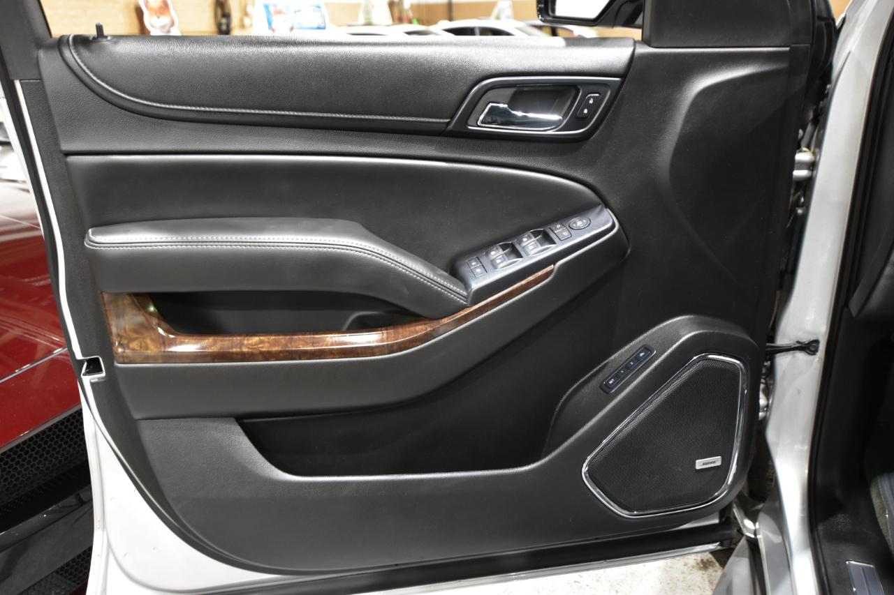 Chevrolet Suburban 4WD 4dr LT 2015