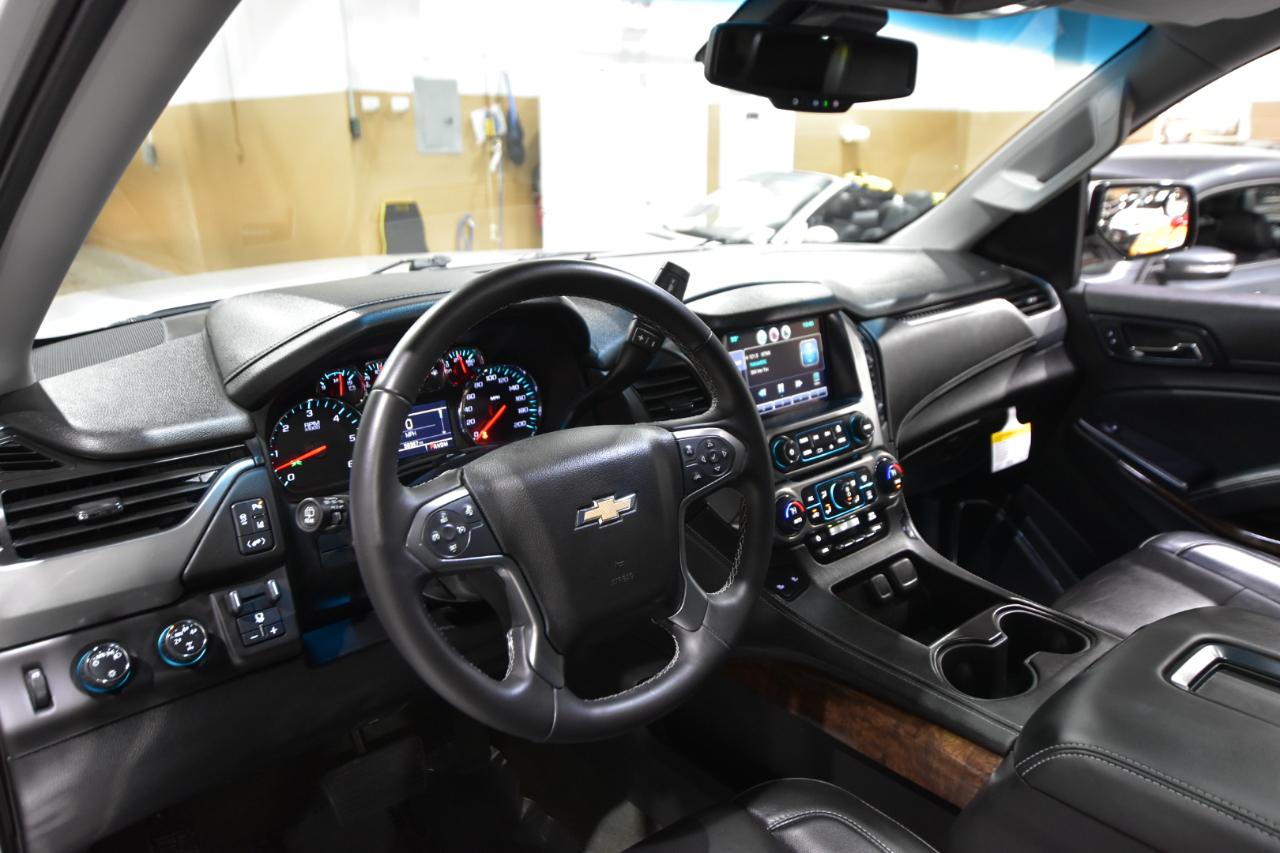 Chevrolet Suburban 4WD 4dr LT 2015
