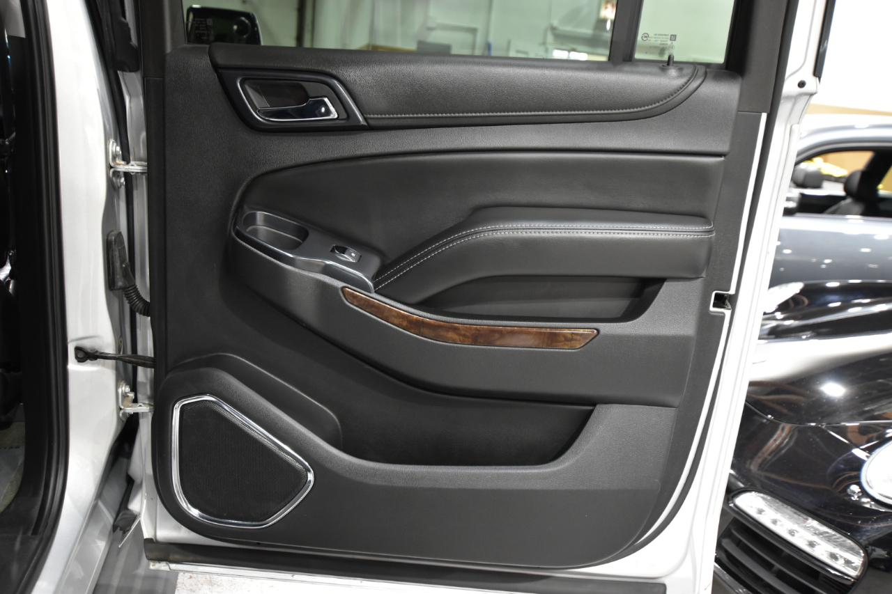 Chevrolet Suburban 4WD 4dr LT 2015