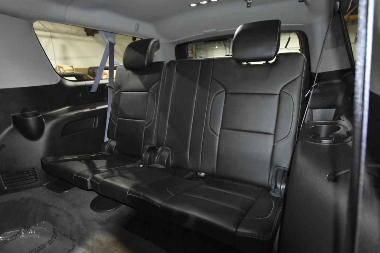 Chevrolet Suburban 4WD 4dr LT 2015