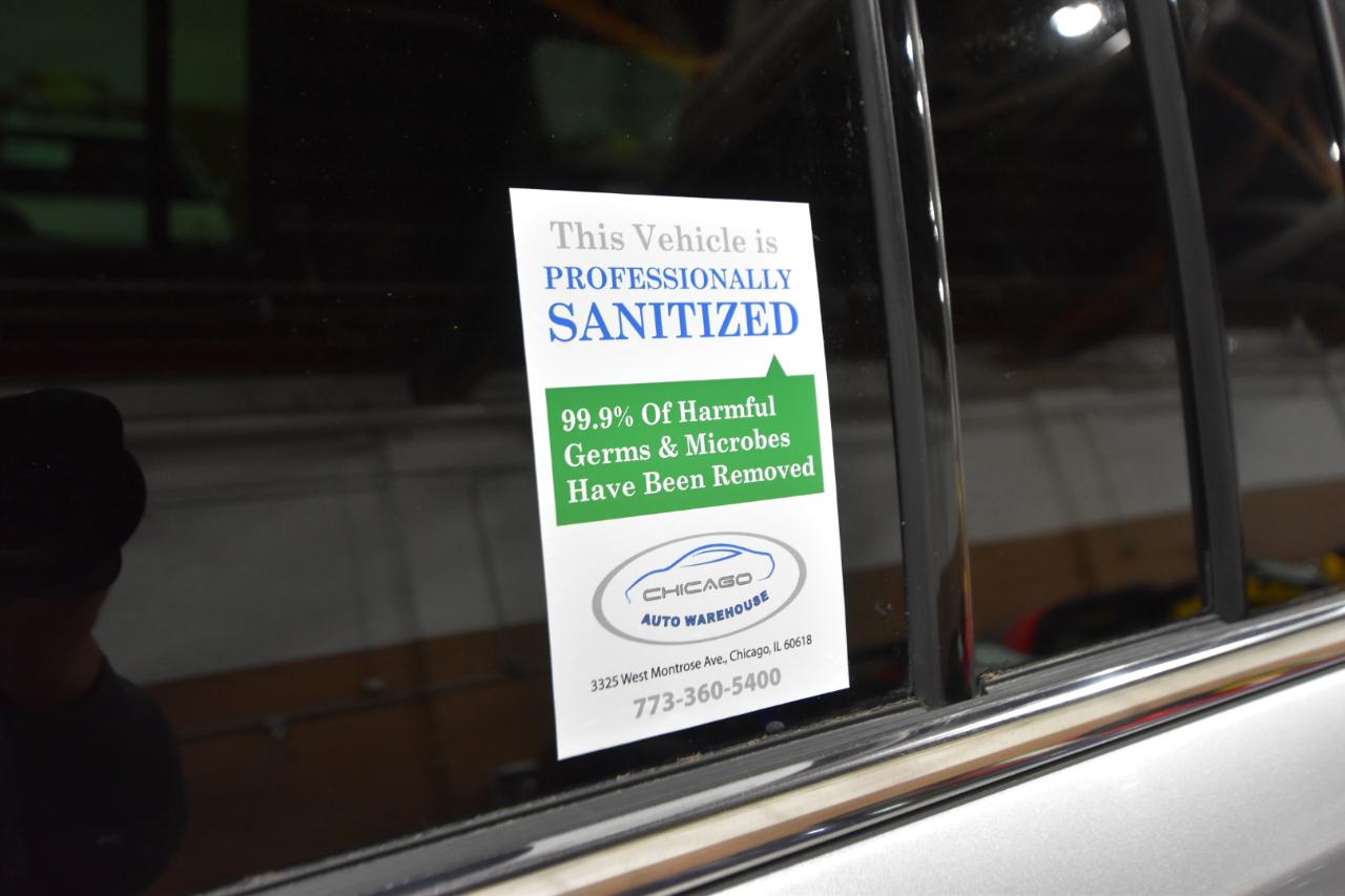 Chevrolet Suburban 4WD 4dr LT 2015