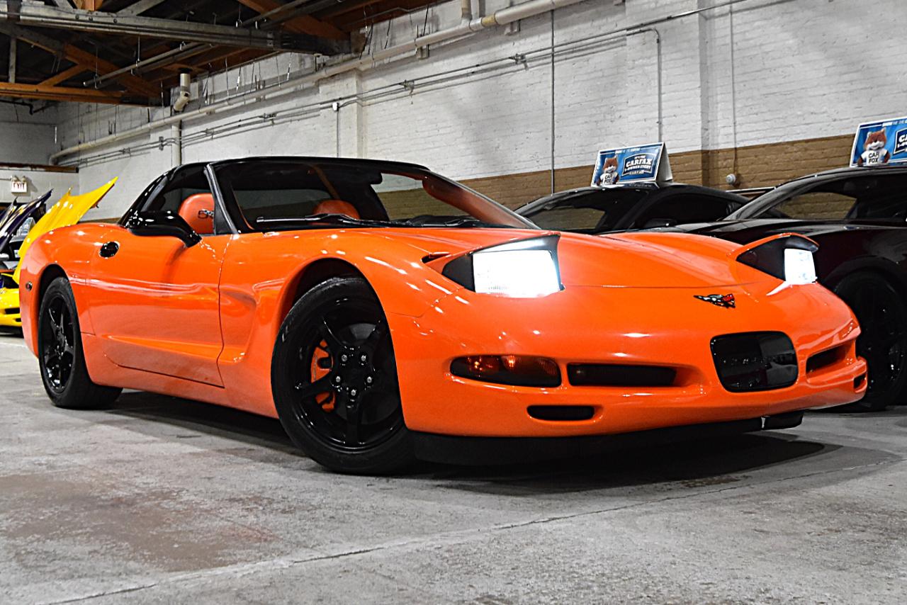 Chevrolet Corvette 2dr Cpe 2003