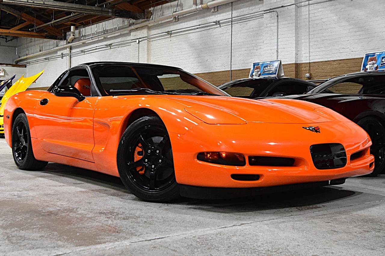 Chevrolet Corvette 2dr Cpe 2003