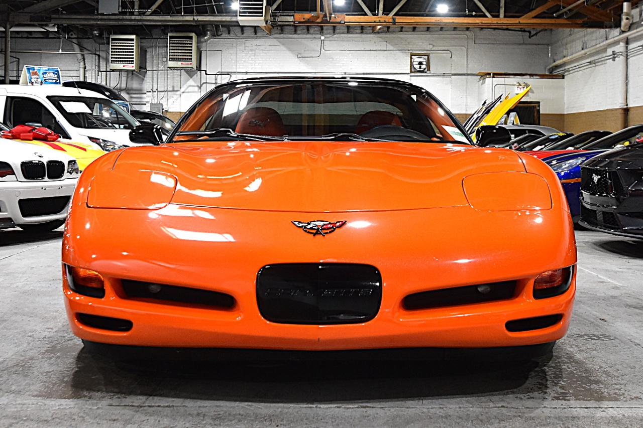 Chevrolet Corvette 2dr Cpe 2003