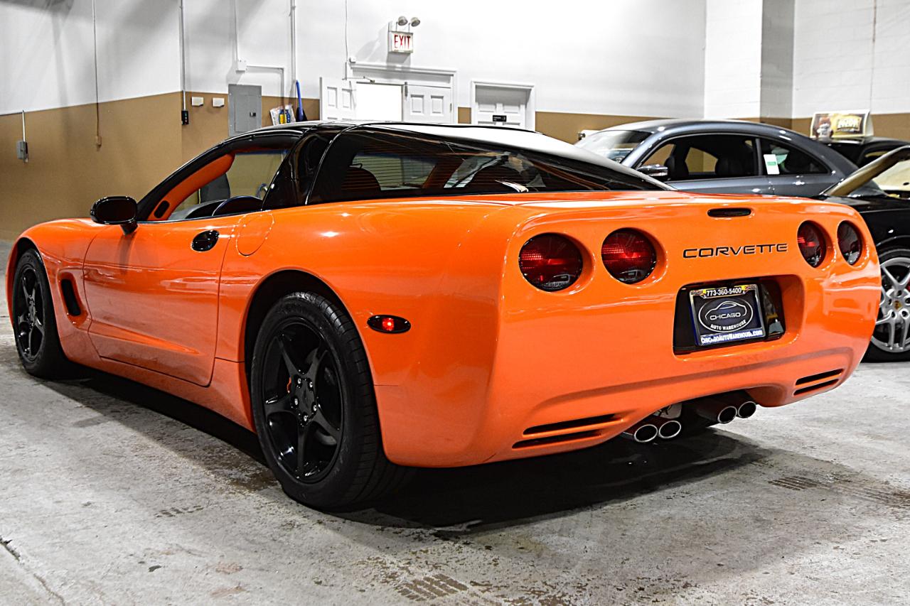 Chevrolet Corvette 2dr Cpe 2003