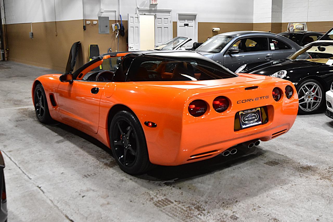 Chevrolet Corvette 2dr Cpe 2003