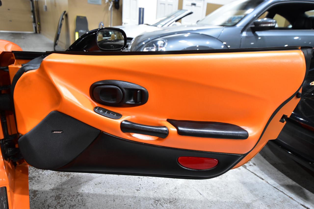 Chevrolet Corvette 2dr Cpe 2003