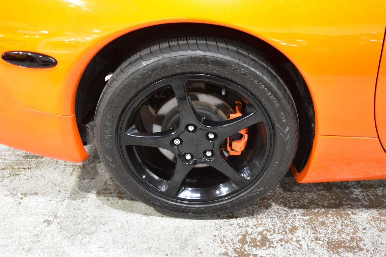 Chevrolet Corvette 2dr Cpe 2003