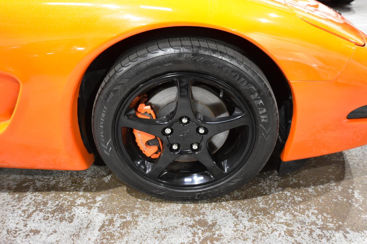 Chevrolet Corvette 2dr Cpe 2003