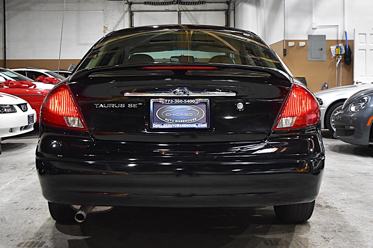 Ford Taurus 4dr Sdn SEL 2000