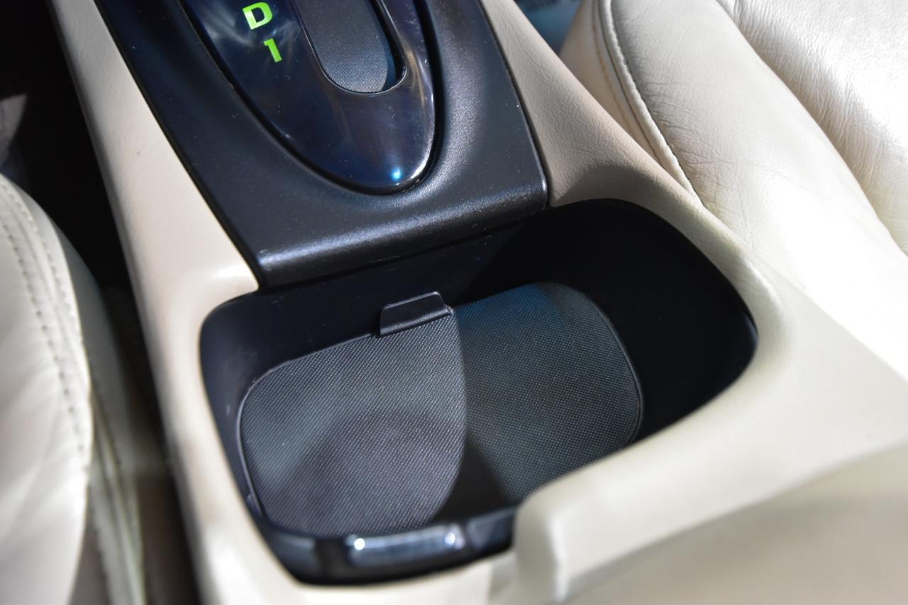 Ford Taurus 4dr Sdn SEL 2000