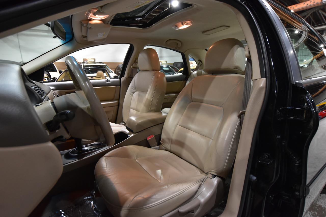 Ford Taurus 4dr Sdn SEL 2000