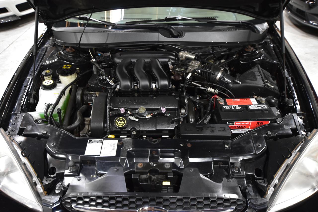 Ford Taurus 4dr Sdn SEL 2000