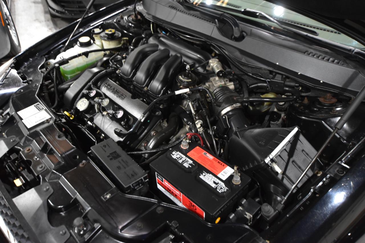 Ford Taurus 4dr Sdn SEL 2000