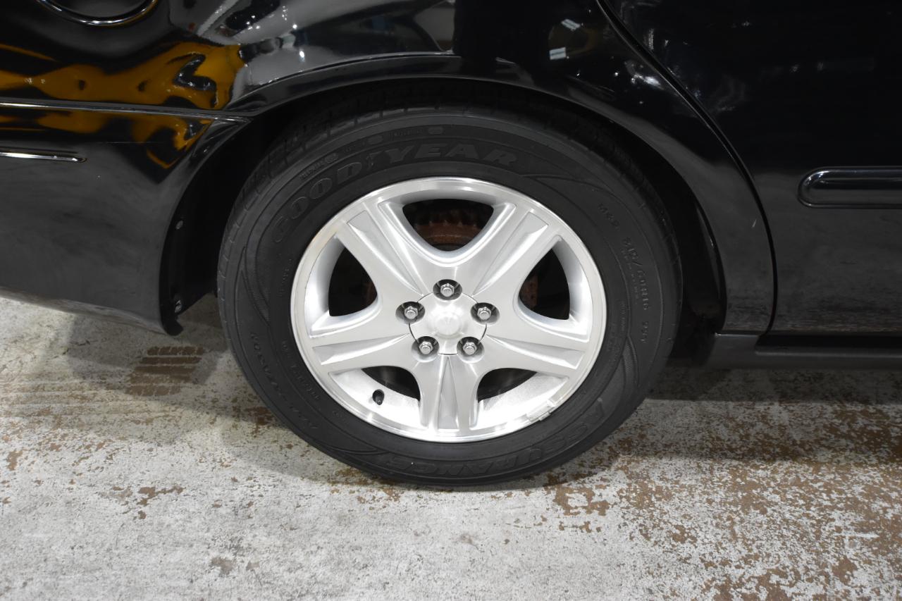 Ford Taurus 4dr Sdn SEL 2000